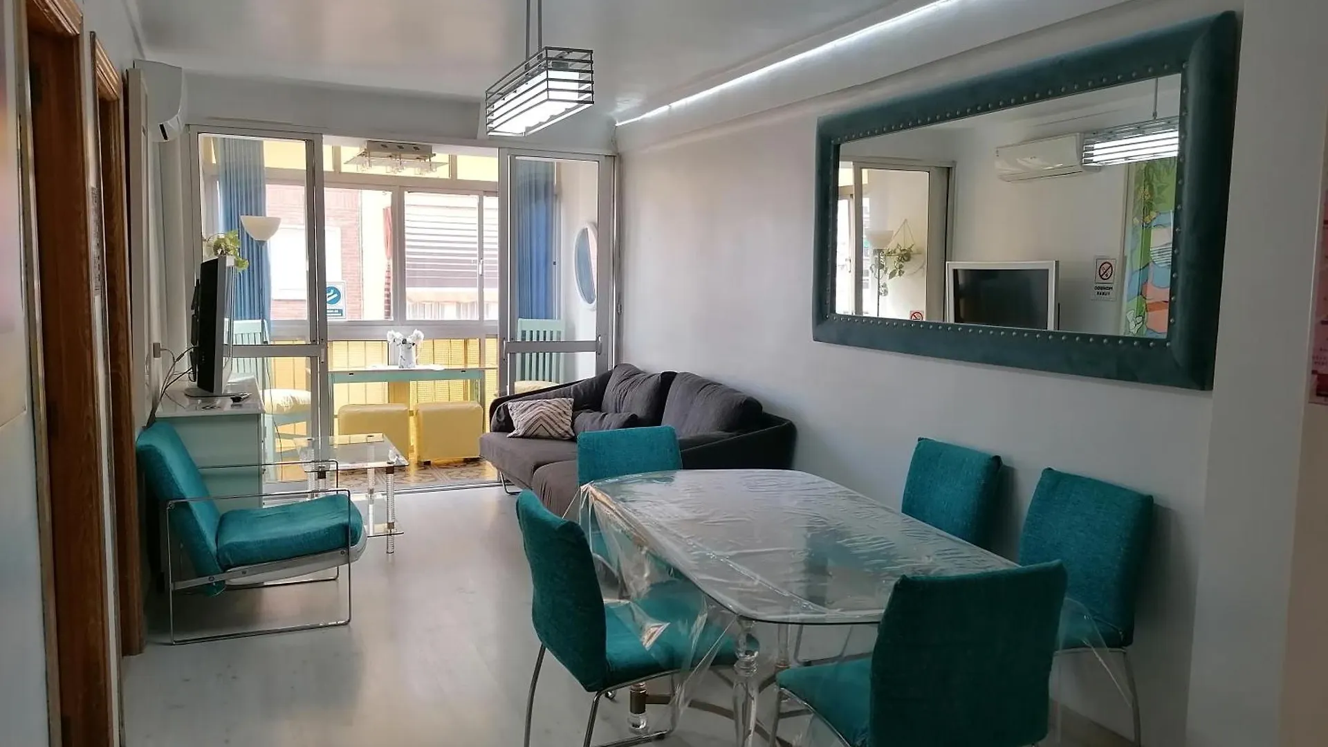 Un Lugar Agradable En Malaga Apartment
